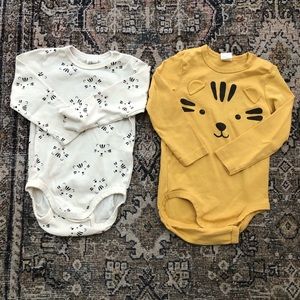 NWOT HM Baby bodysuit set